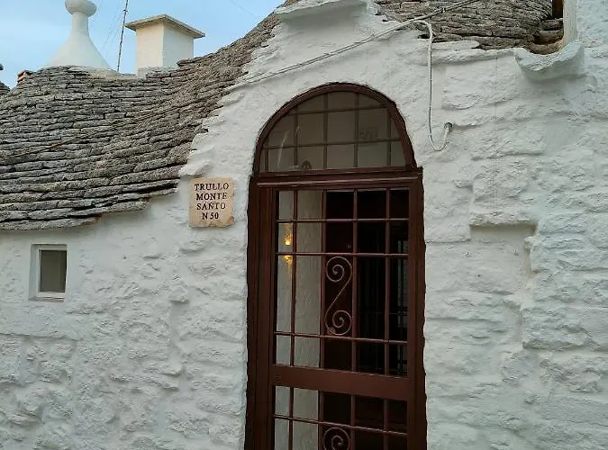 Trullo Monte Santo 50Albergo